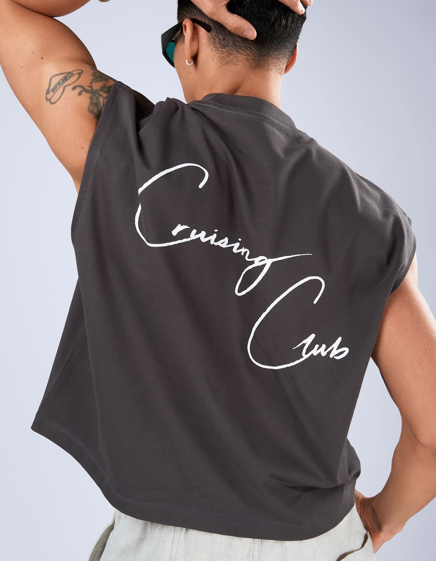 Cruising Club Crop Muscle Tank - Washed Black