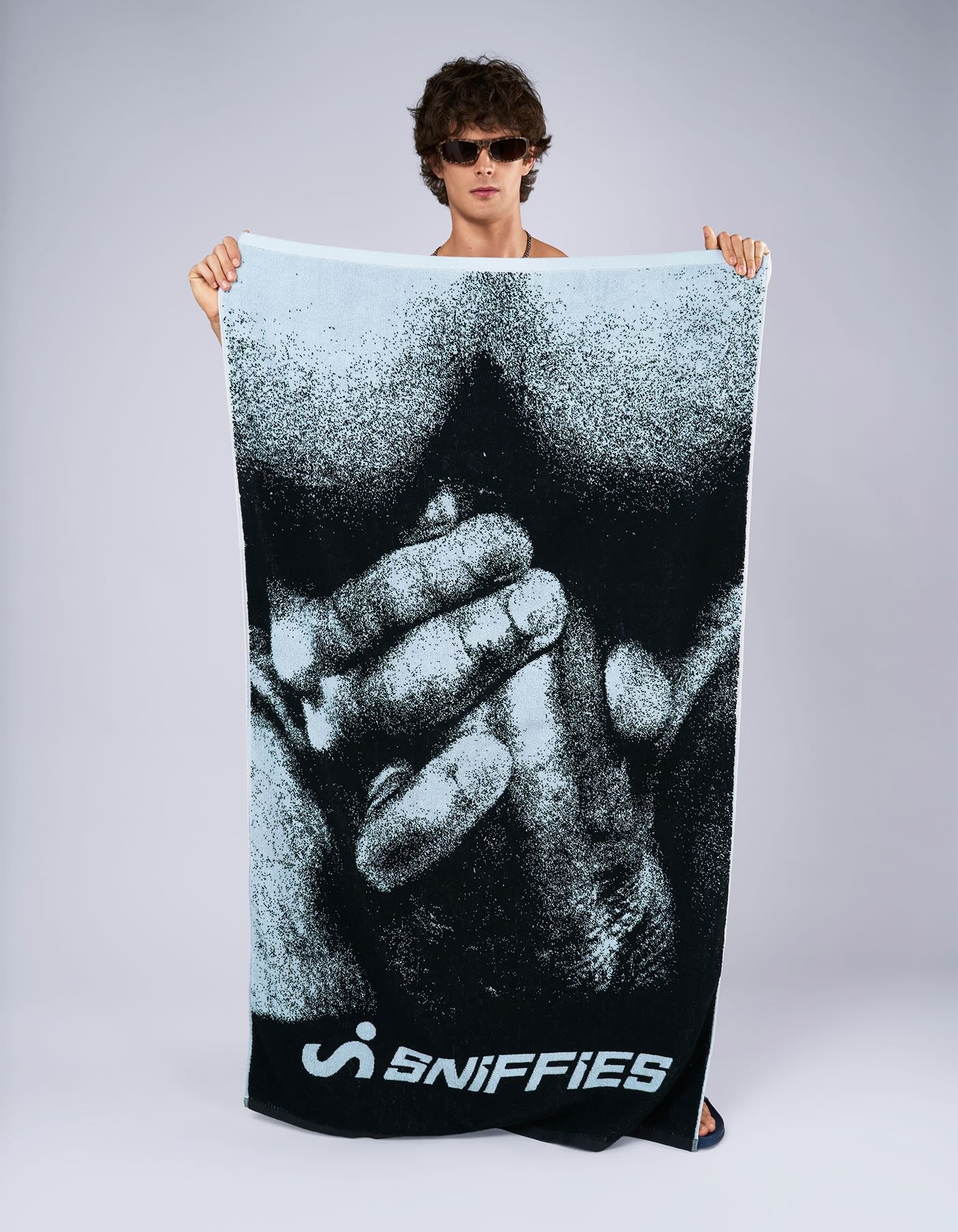 Sit On It Towel - Black/Blue